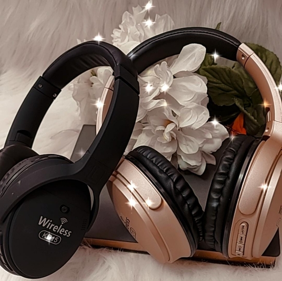Wireless Bluetooth headphones KD 15 & KD 59 - Picture 2 of 13